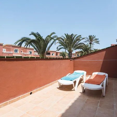 Em Holidays Коральео