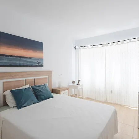 Em Holidays * Коральео