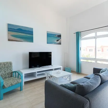 Em Holidays Semesterbostad *