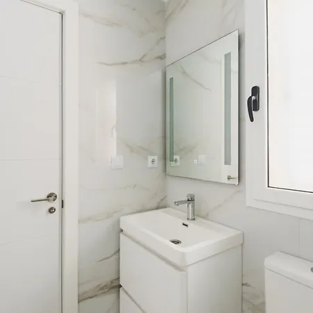 Semesterbostad Em Holidays