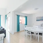Holiday home Em Holidays