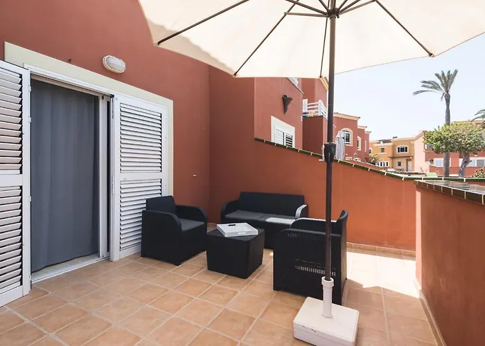 Hébergement de vacances Em Holidays *